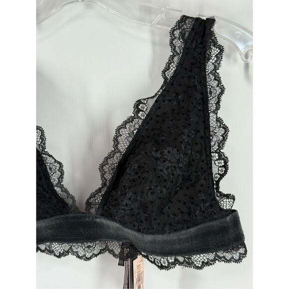 Victoria’s Secret black lace velvet trimmed unlined bralette size large NWT - Picture 3 of 7